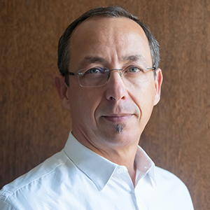 Požičovňa áut founder